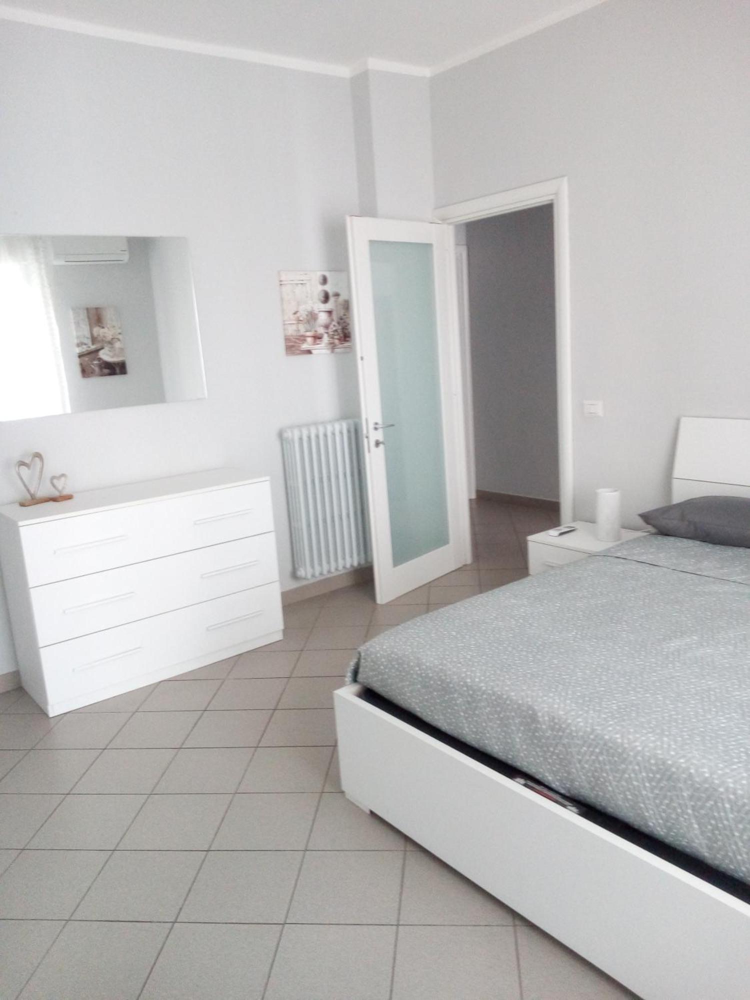 Appartamento Conte Verde Vercelli Luaran gambar