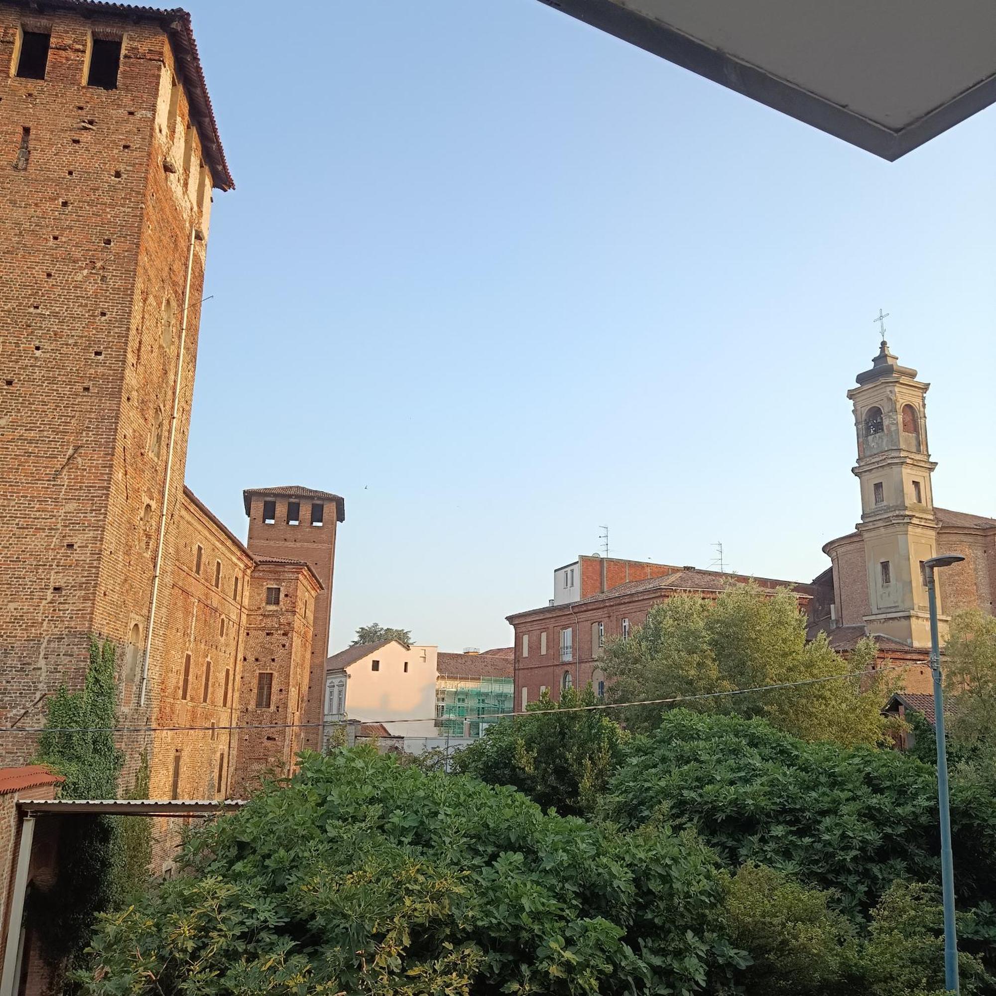 Appartamento Conte Verde Vercelli Luaran gambar